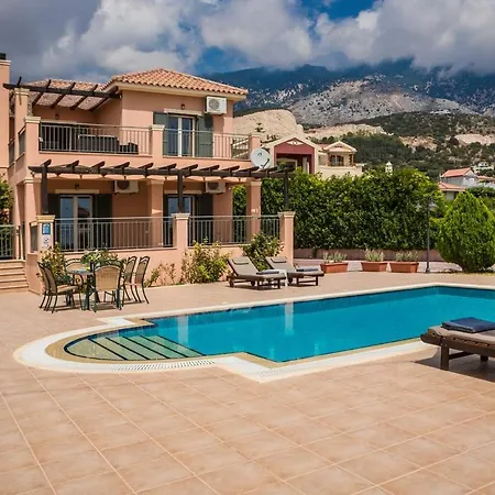 Athina Rose * Trapezaki (Kefalonia)