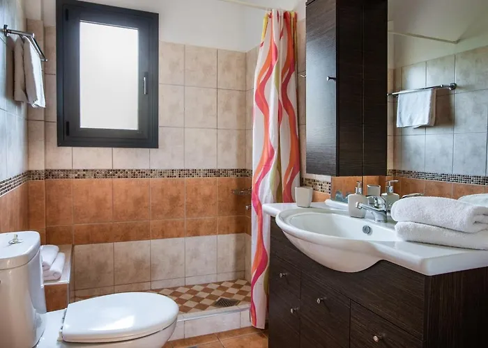 Athina Rose Trapezaki (Kefalonia)